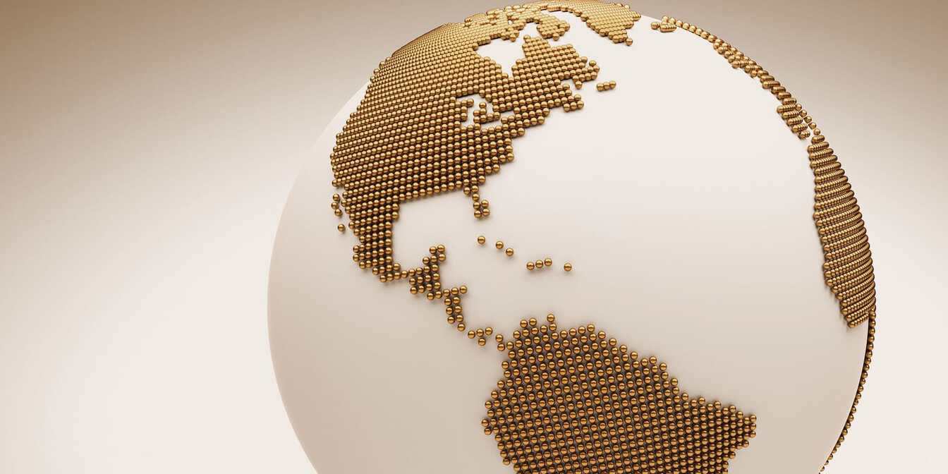 Große Weltkugel in gold und weiß