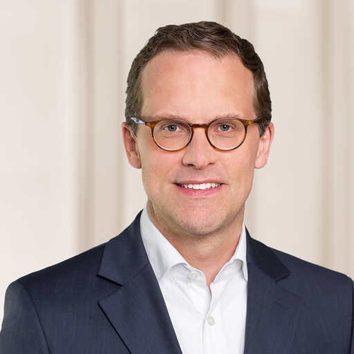 Dr. Christian Schröder, Portrait