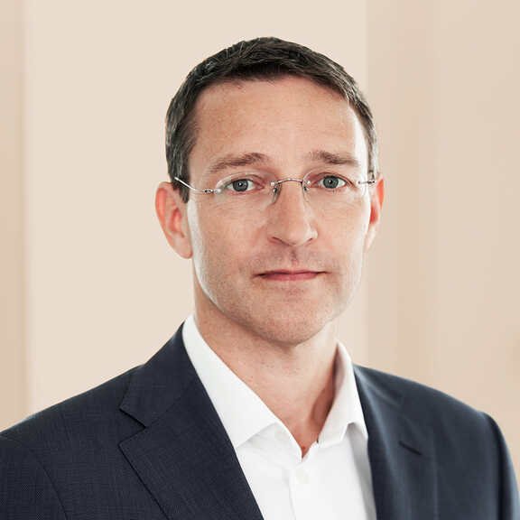 Dr. Axel Dahms, Portrait