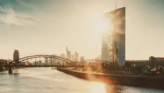 Bild von Frankfurt und der EZB Bank 